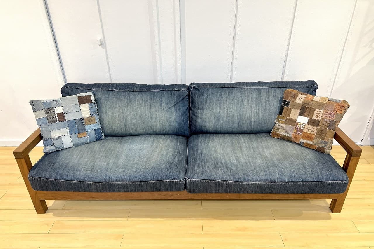 池尻セレクトハウス,デニムソファ,備品