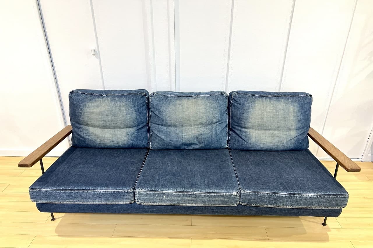 池尻セレクトハウス,机,備品